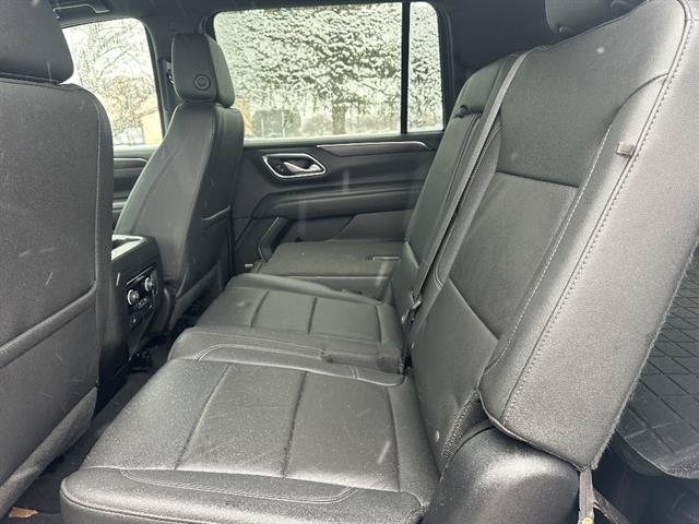 Used 2022 Chevrolet Suburban LT AWD/4WD image 18