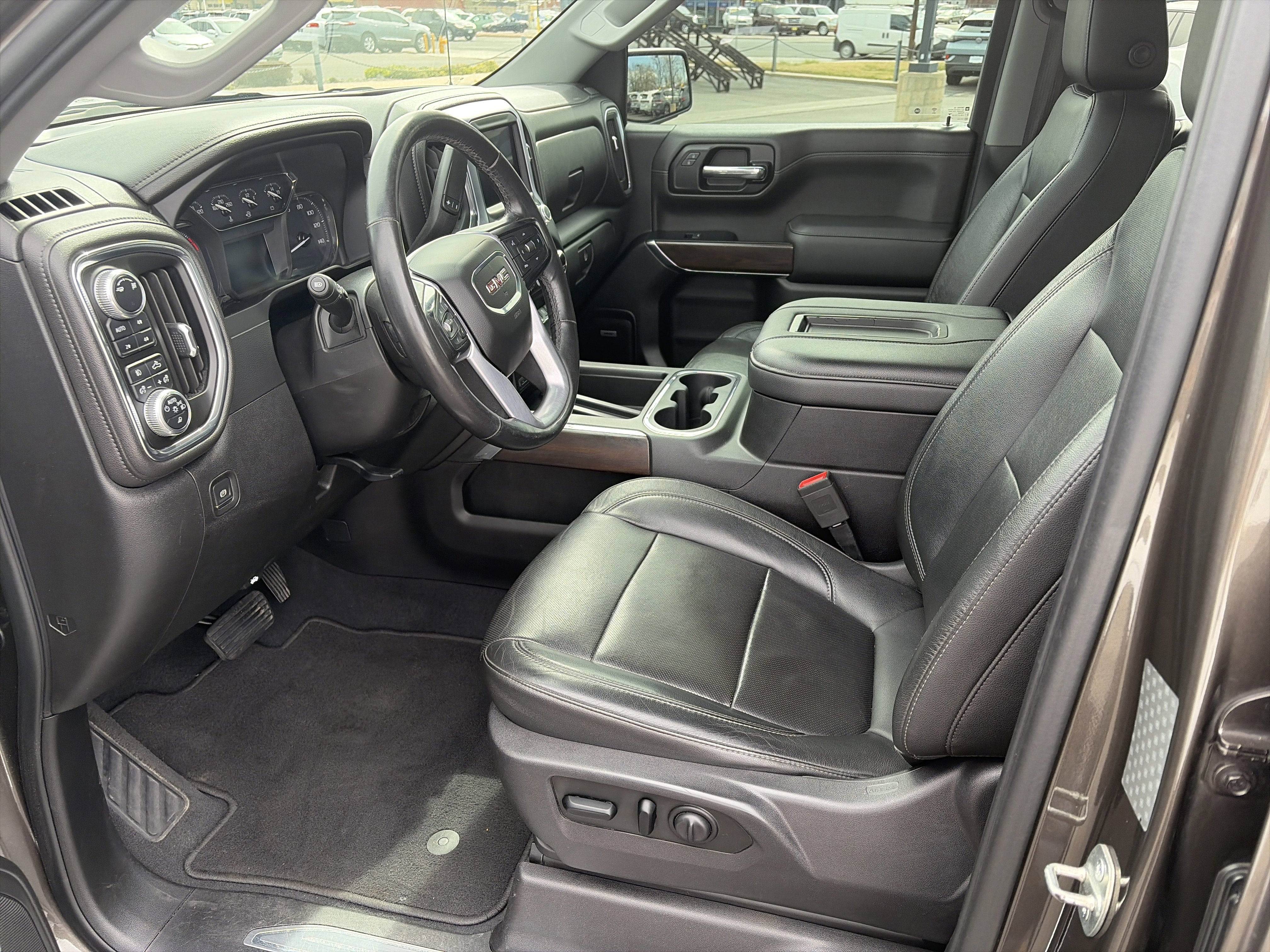 Used 2019 GMC Sierra 1500 SLT w/ SLT Premium Plus Package image 13