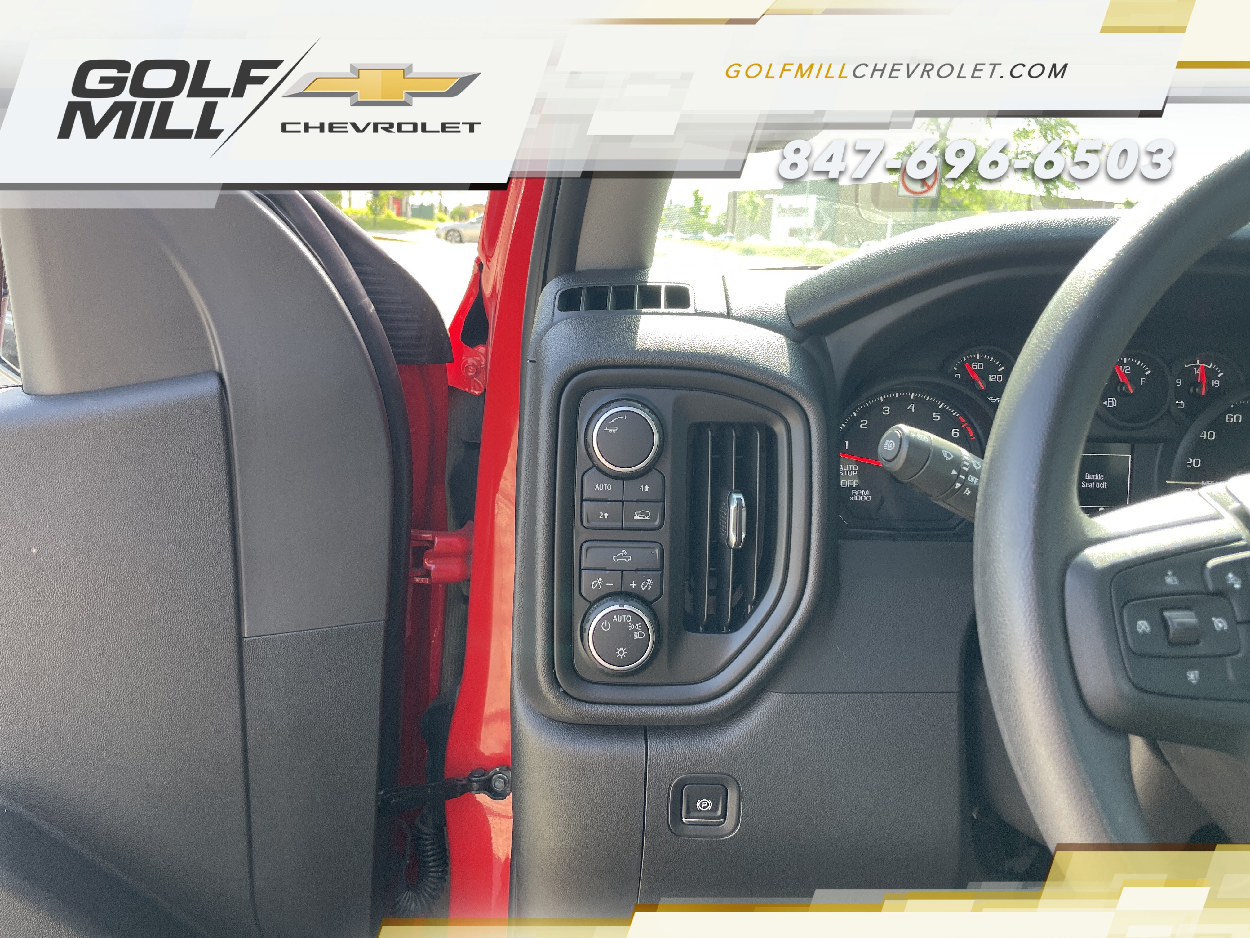 Certified 2025 Chevrolet Silverado 1500 W/T w/ Trailering Package AWD/4WD image 17