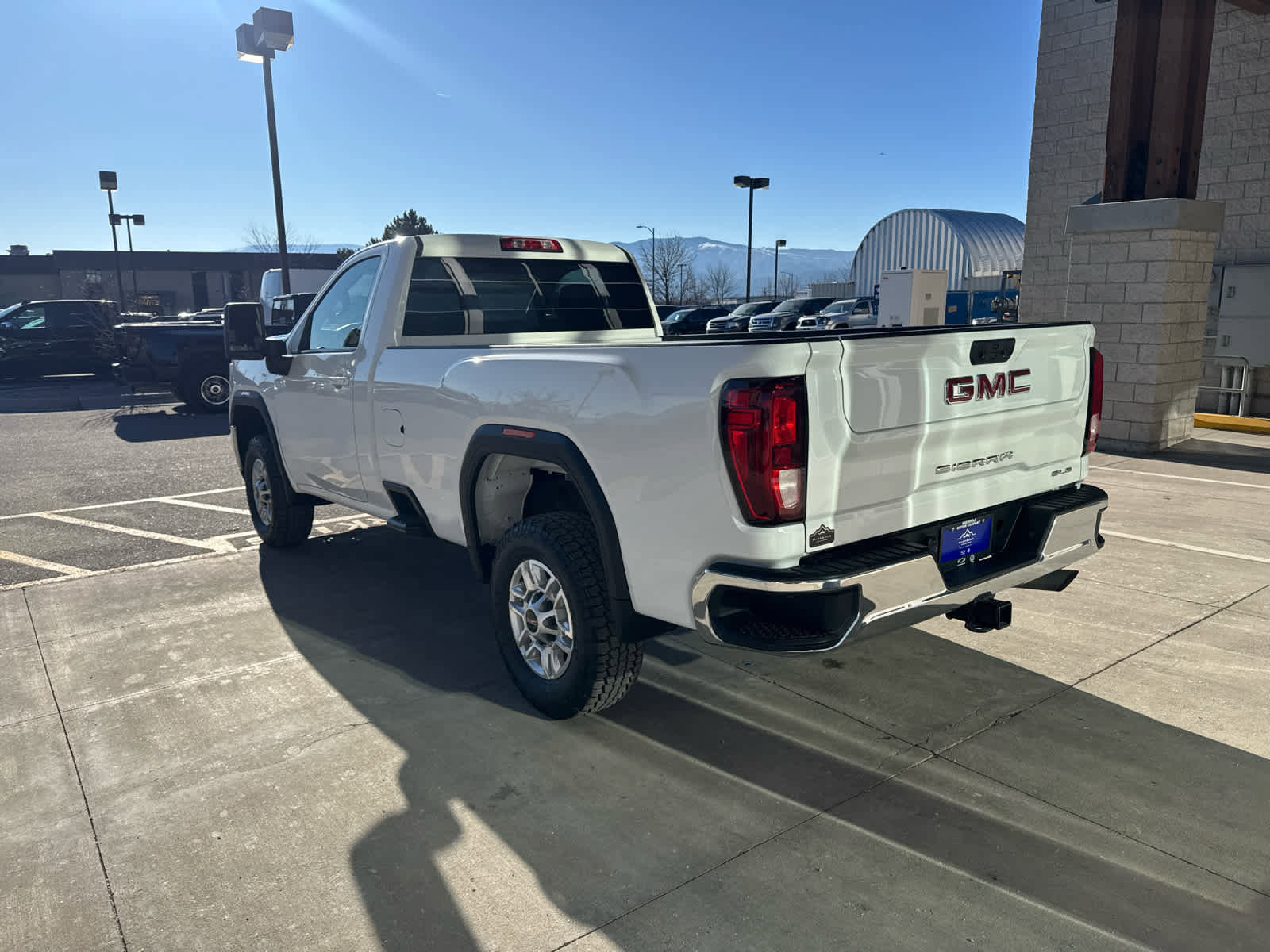 Used 2021 GMC Sierra 2500 SLE w/ SLE Convenience Package image 6