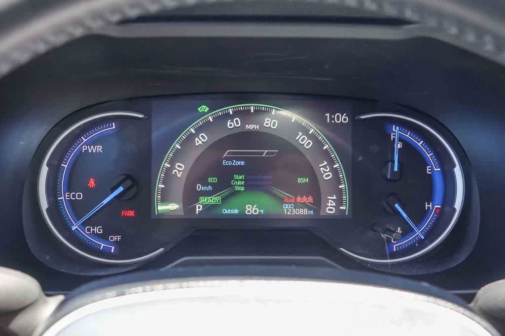 Used 2020 Toyota RAV4 Limited w/ Carpet Mat Package AWD/4WD image 23