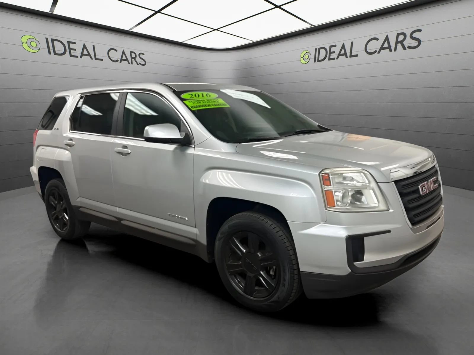Used 2016 GMC Terrain SLE FWD image 3