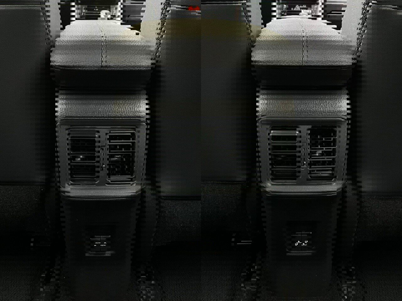 Used 2024 Toyota RAV4 XLE Premium image 13