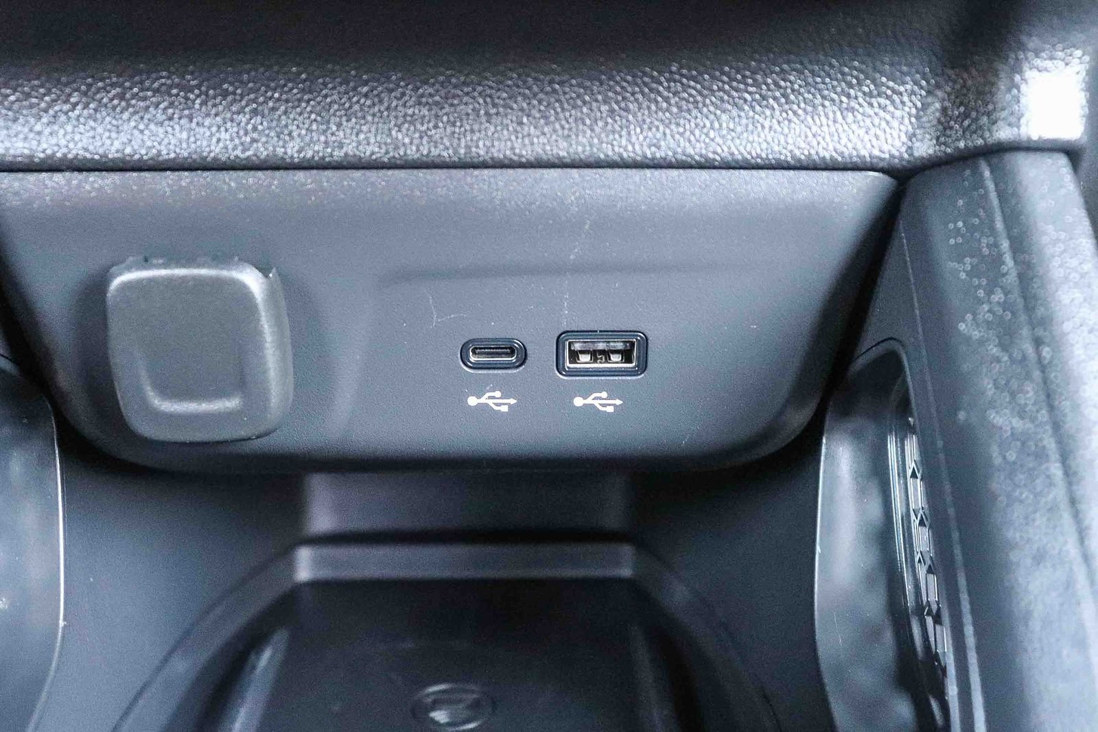 Used 2024 Chevrolet TrailBlazer RS w/ Convenience Package FWD image 28
