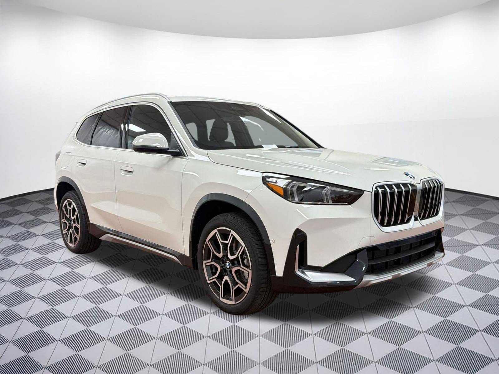 Used 2026 BMW X1 xDrive28i w/ Technology Package AWD/4WD image 6