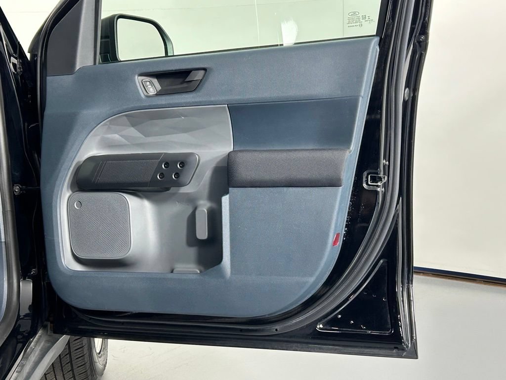 Used 2022 Ford Maverick XL FWD image 9