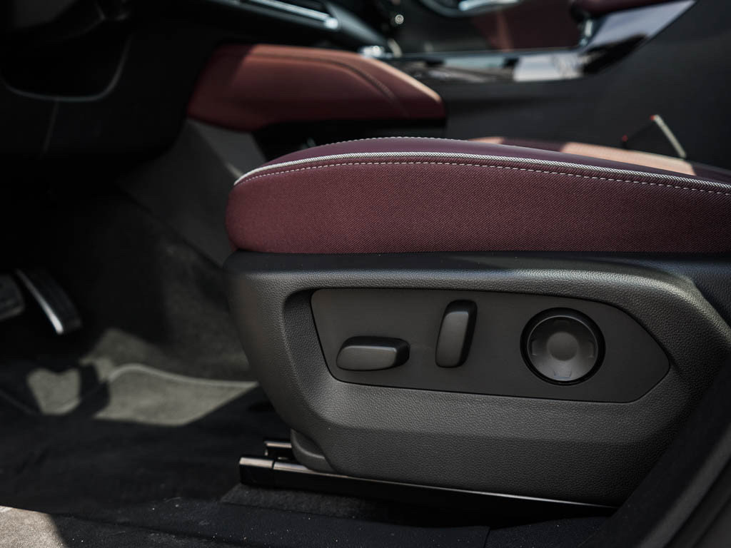 New 2026 Buick Envision Sport Touring AWD/4WD image 18