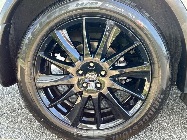 Certified 2024 Nissan Murano SV w/ SV Midnight Edition Package AWD/4WD image 12