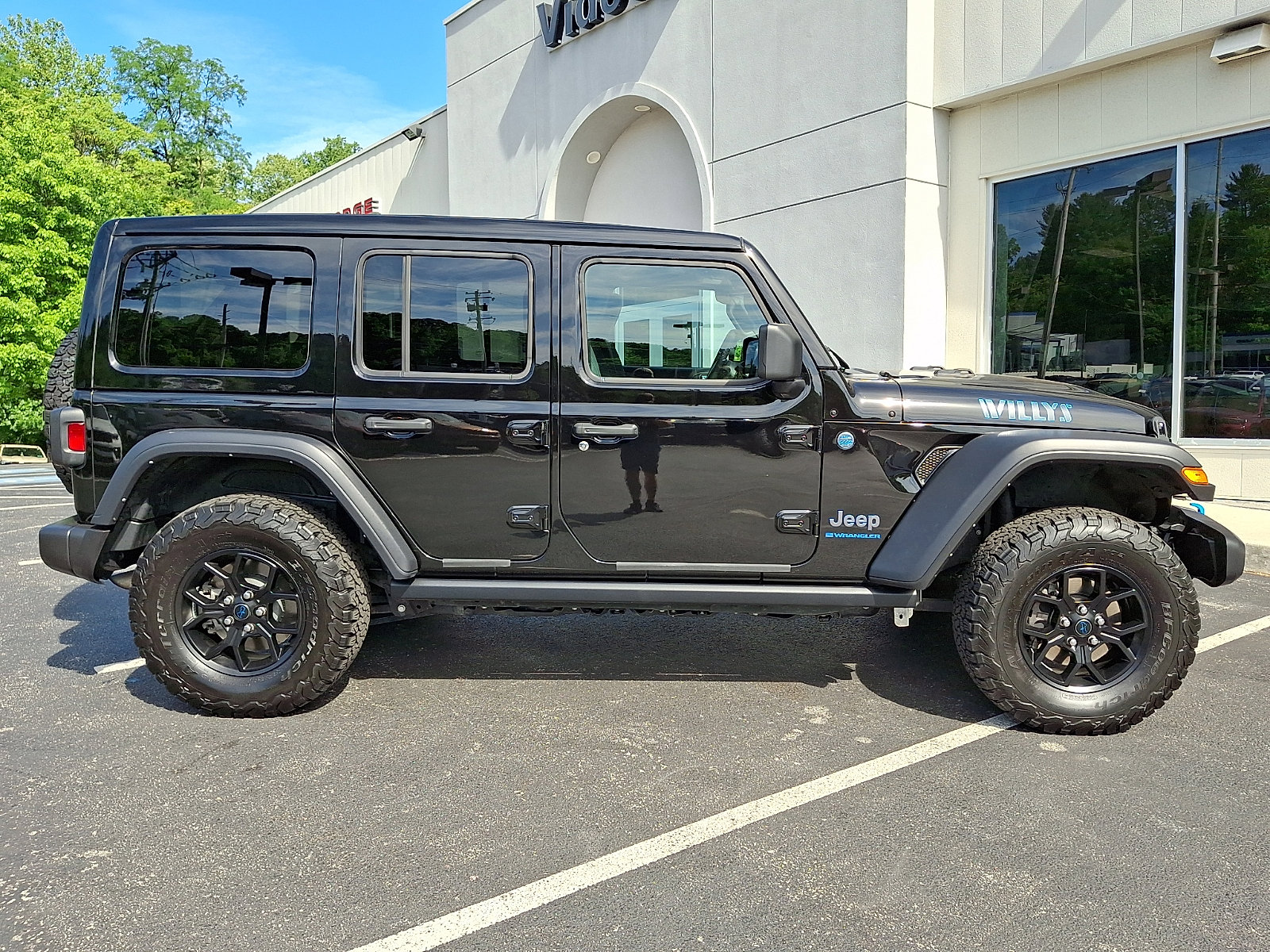 Used 2024 Jeep Wrangler Unlimited AWD/4WD image 7