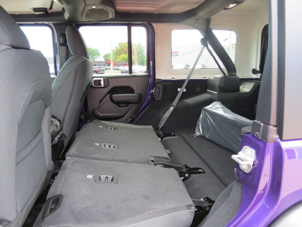 New 2026 Jeep Wrangler Unlimited Sport AWD/4WD image 14