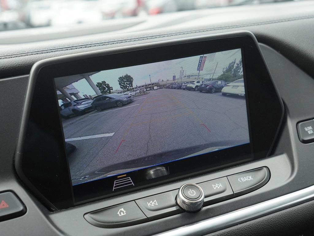 Used 2020 Chevrolet Blazer LT FWD image 13