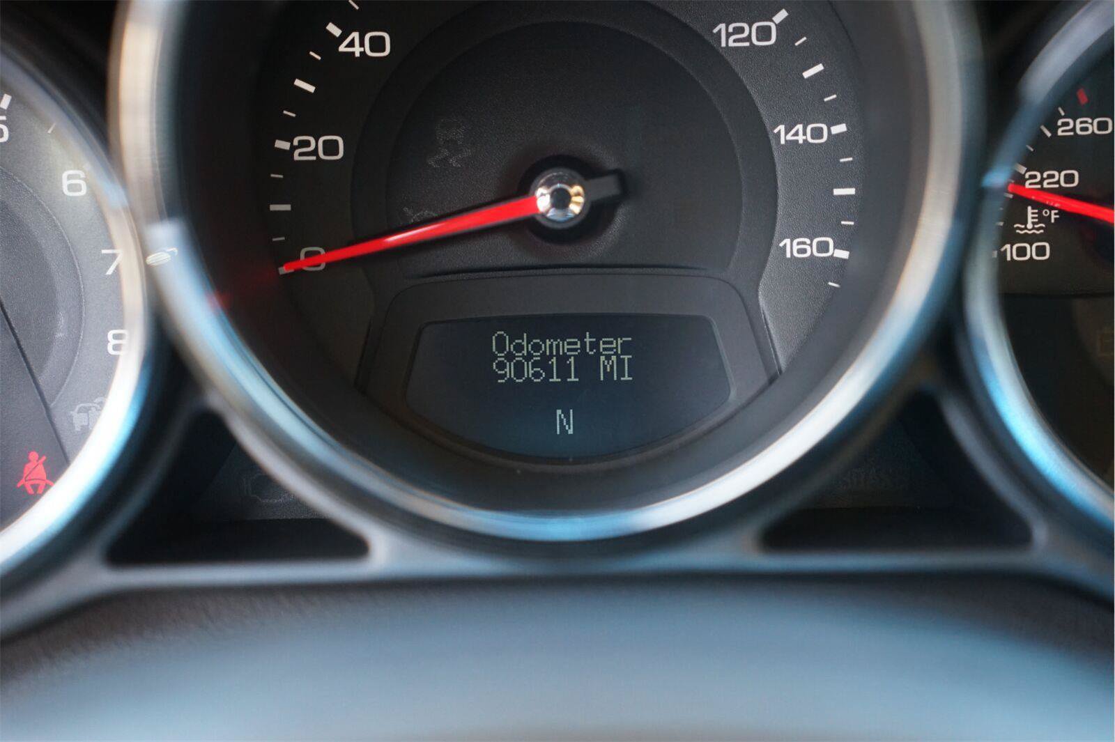Used 2012 Cadillac CTS Premium RWD image 26