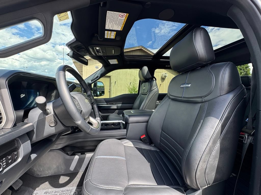 Used 2025 Ford F250 Platinum AWD/4WD image 22