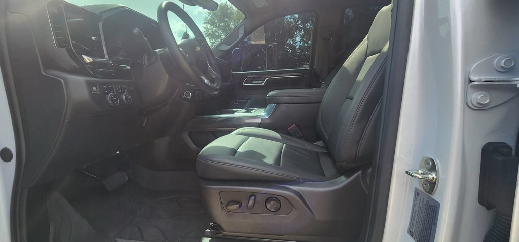 Used 2024 Chevrolet Silverado 3500 LTZ w/ LTZ Premium Package AWD/4WD image 14