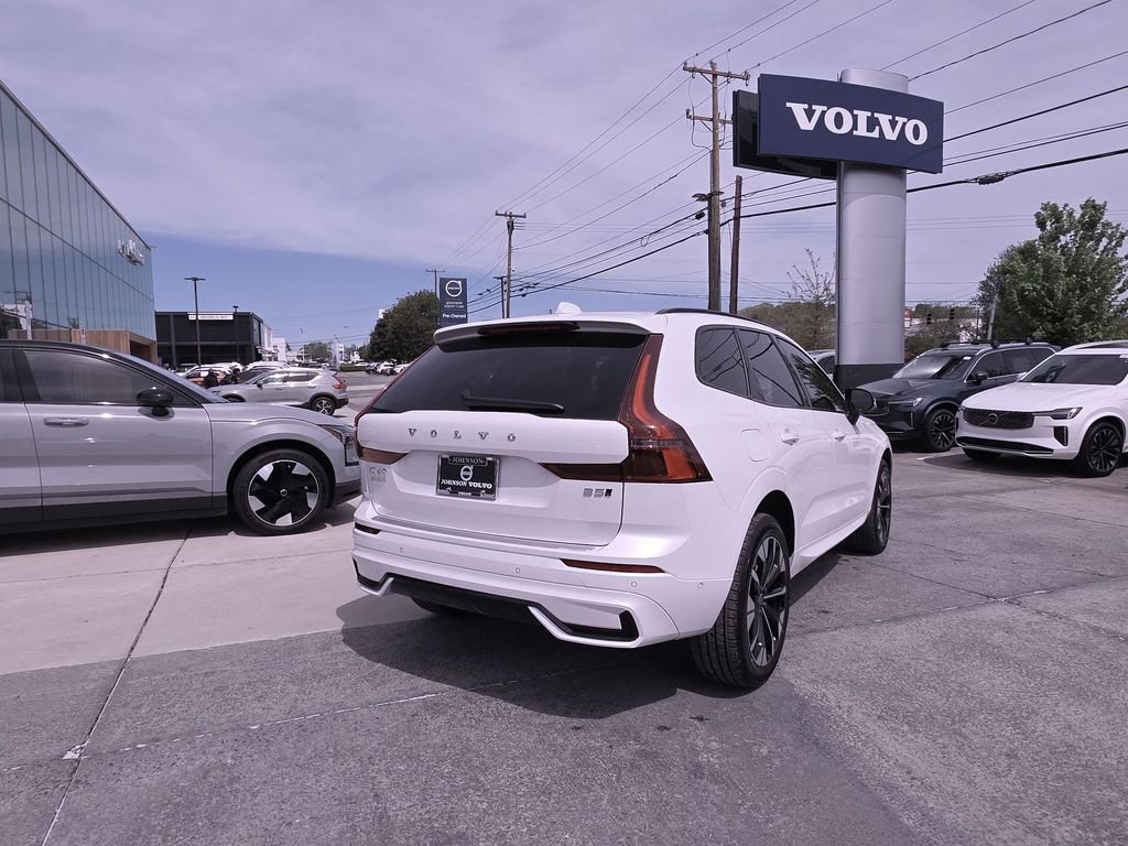 New 2026 Volvo XC60 B5 Plus w/ Protection Package Premier image 5