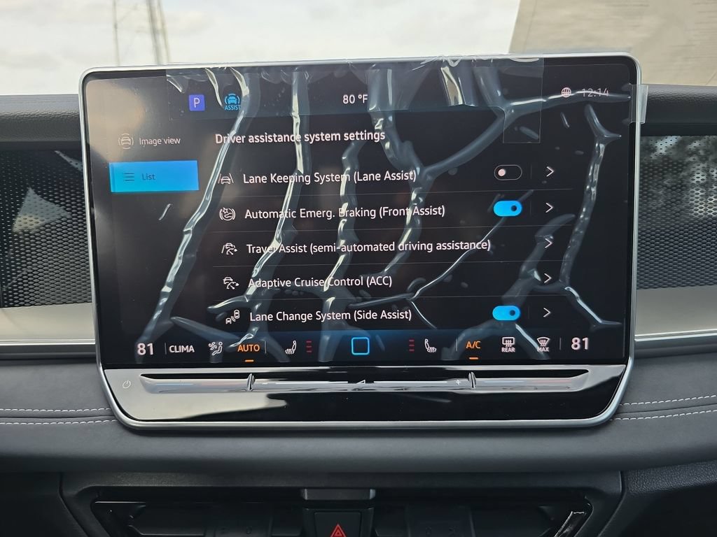 New 2026 Volkswagen Tiguan SE R-Line FWD image 18