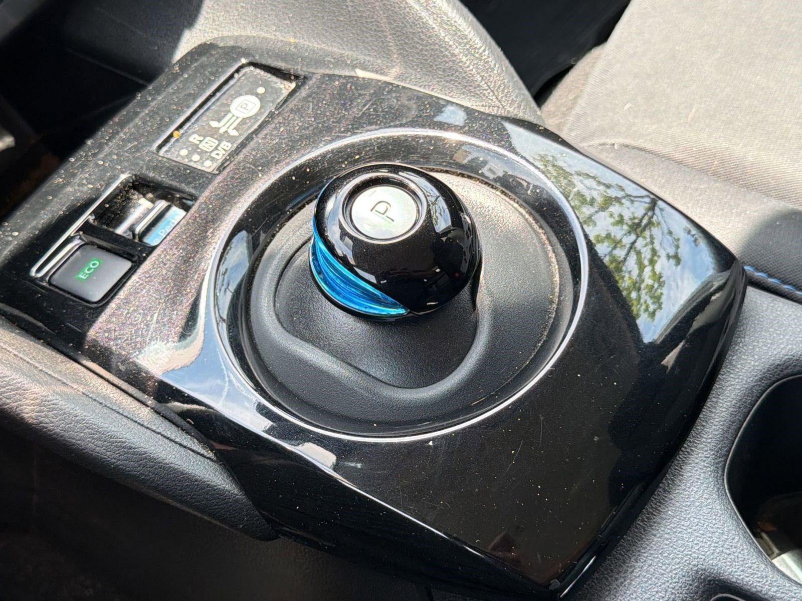 Used 2019 Nissan Leaf SV Plus w/ SV Plus Technology Package FWD image 17