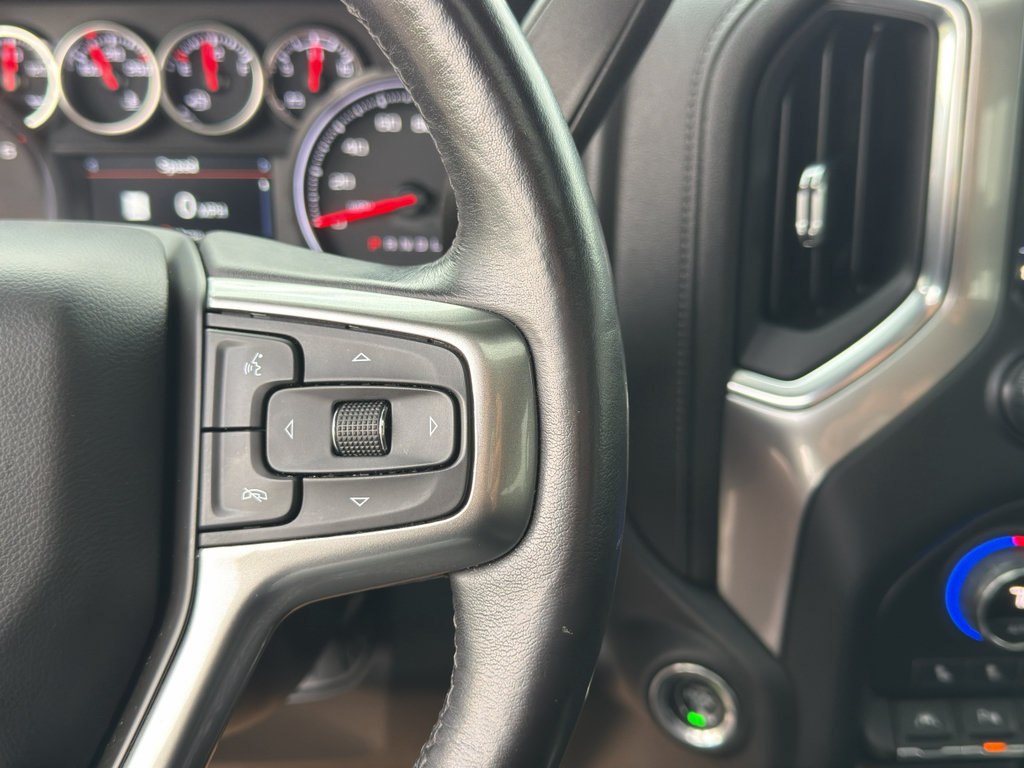 Used 2021 Chevrolet Silverado 1500 LTZ w/ LTZ Premium Package AWD/4WD image 36
