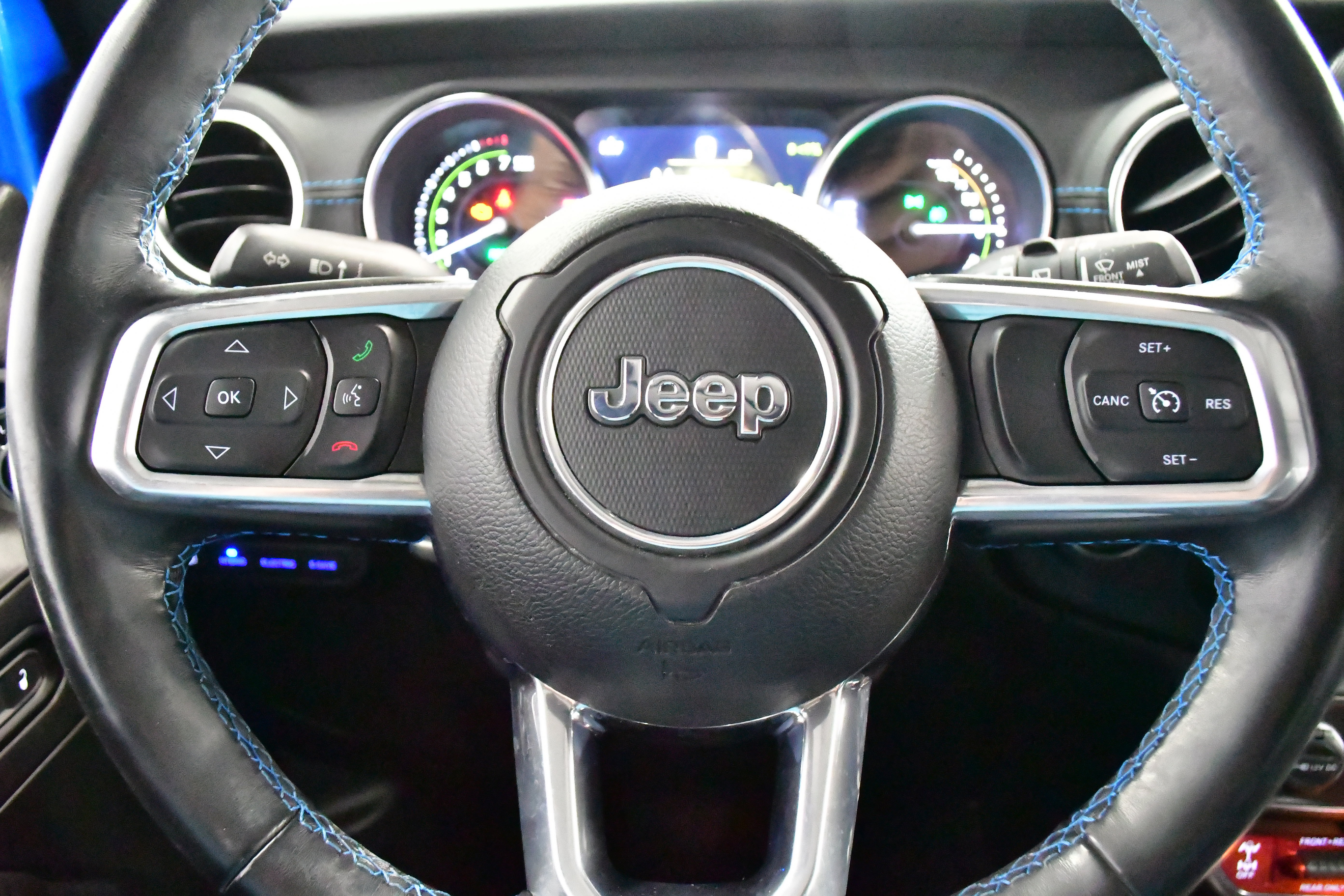 Used 2021 Jeep Wrangler Unlimited Rubicon 4xe w/ Cold Weather Group image 33