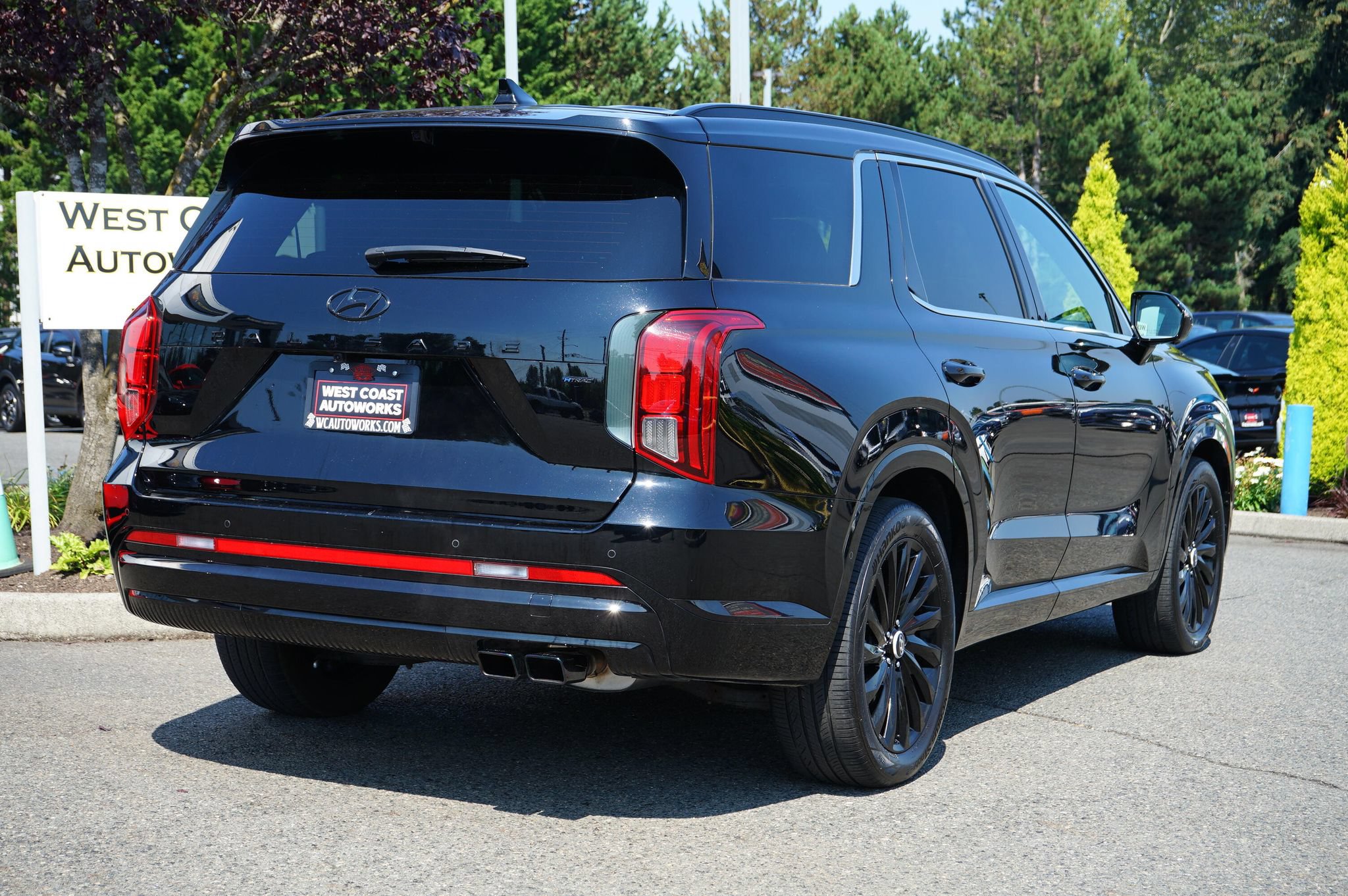Used 2025 Hyundai Palisade Calligraphy AWD/4WD image 5