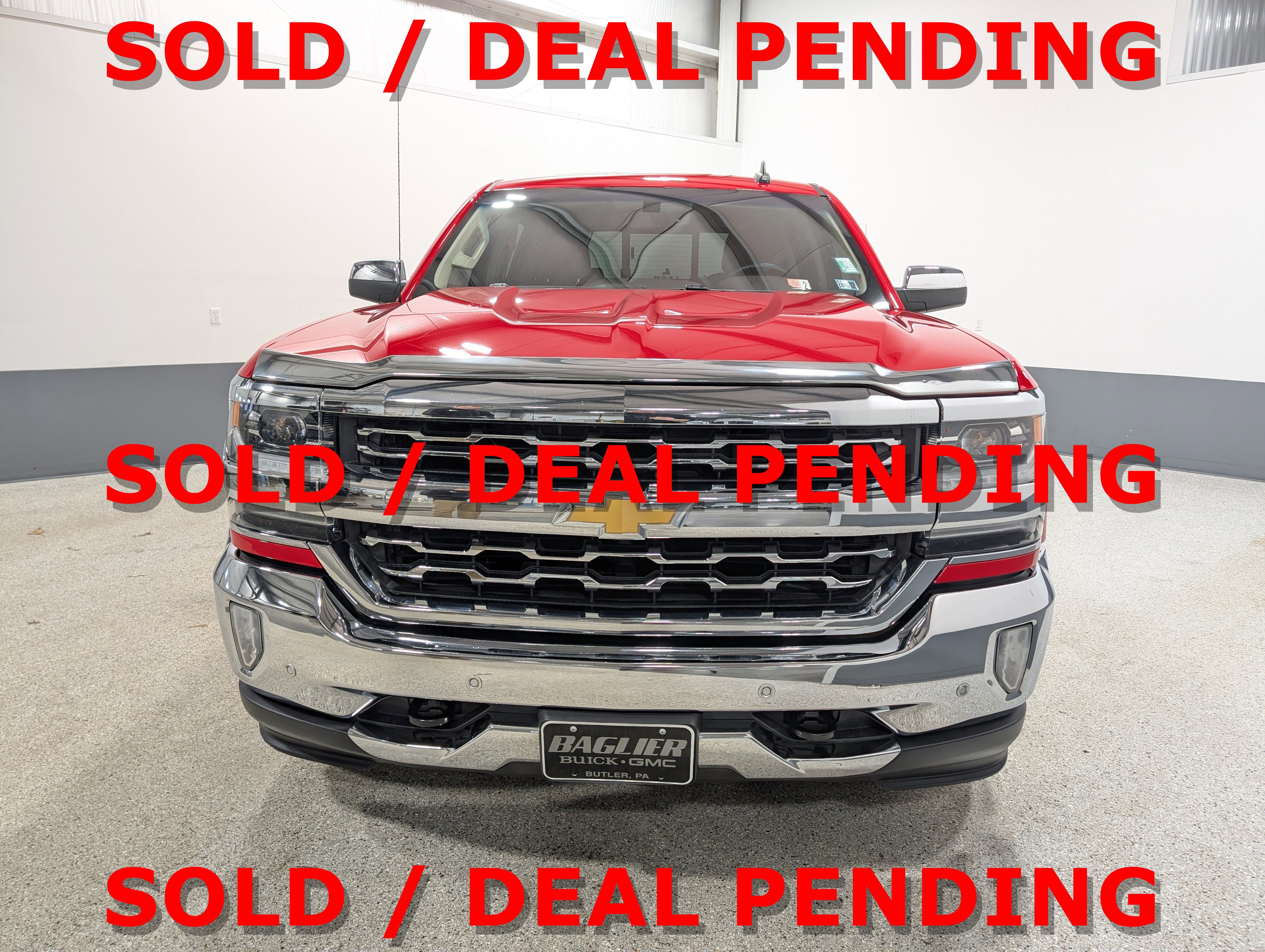 Used 2017 Chevrolet Silverado 1500 LTZ w/ Sport Package AWD/4WD image 8