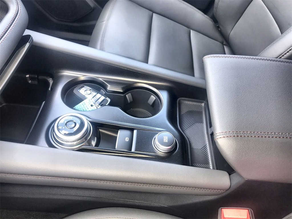 New 2025 Ford Explorer Active image 21