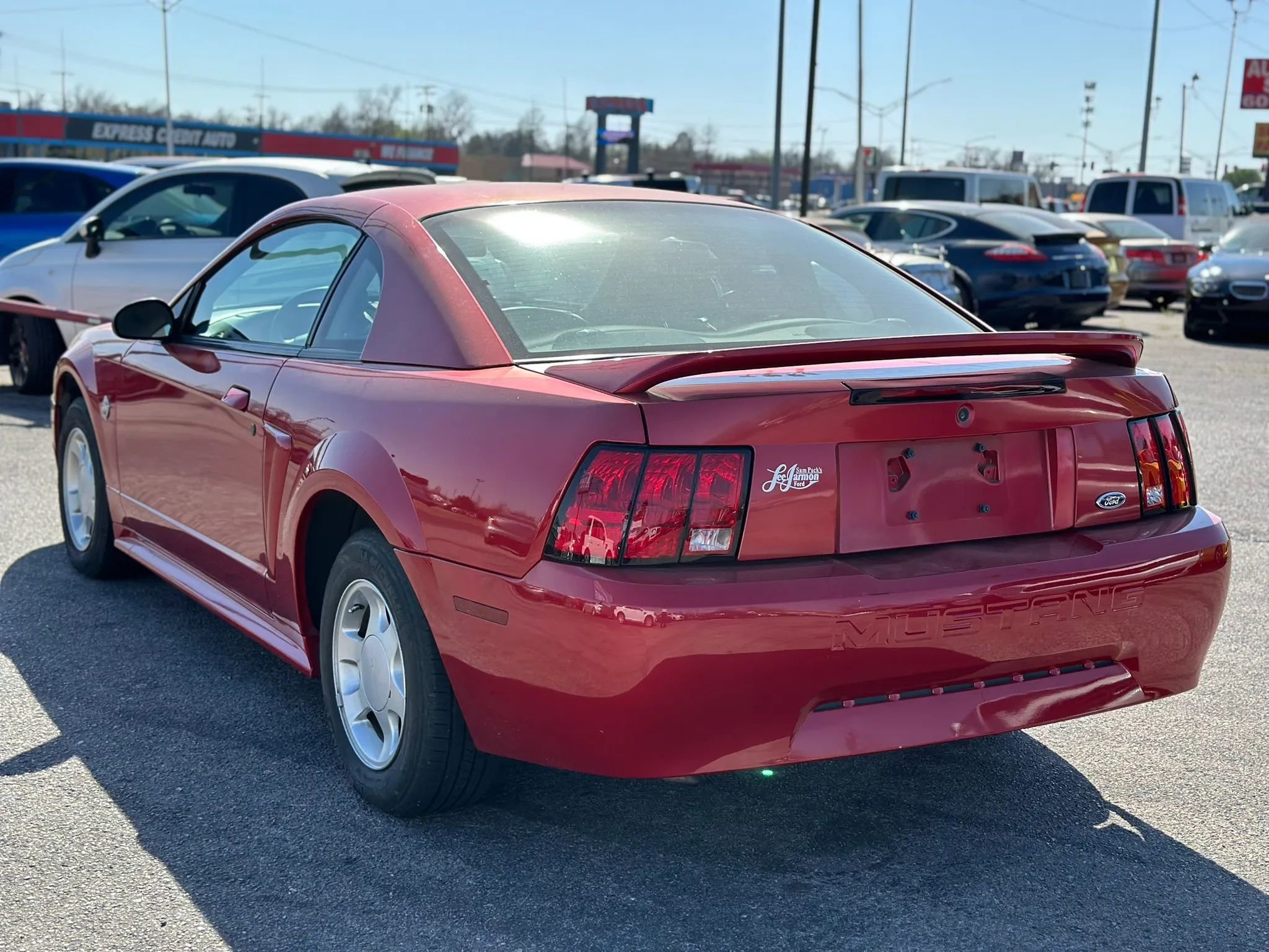 Used 1999 Ford Mustang Coupe image 8