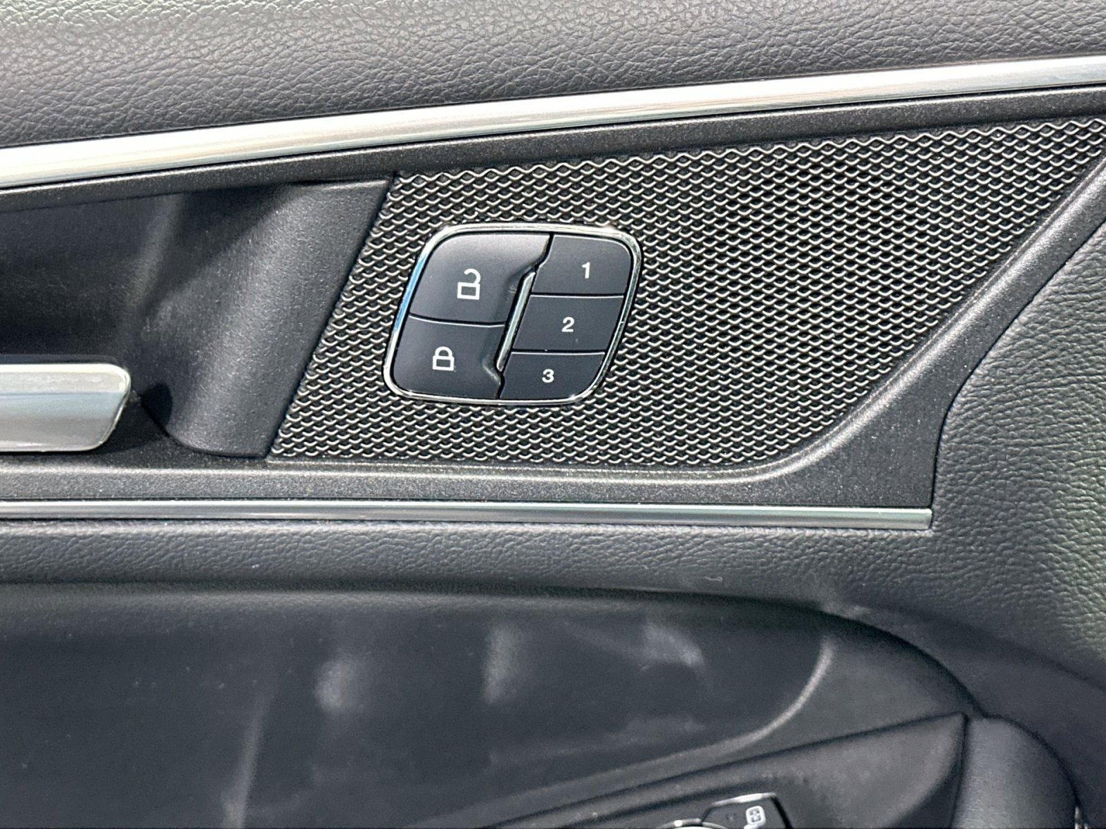 Used 2017 Ford Edge Sport w/ Equipment Group 401A image 17