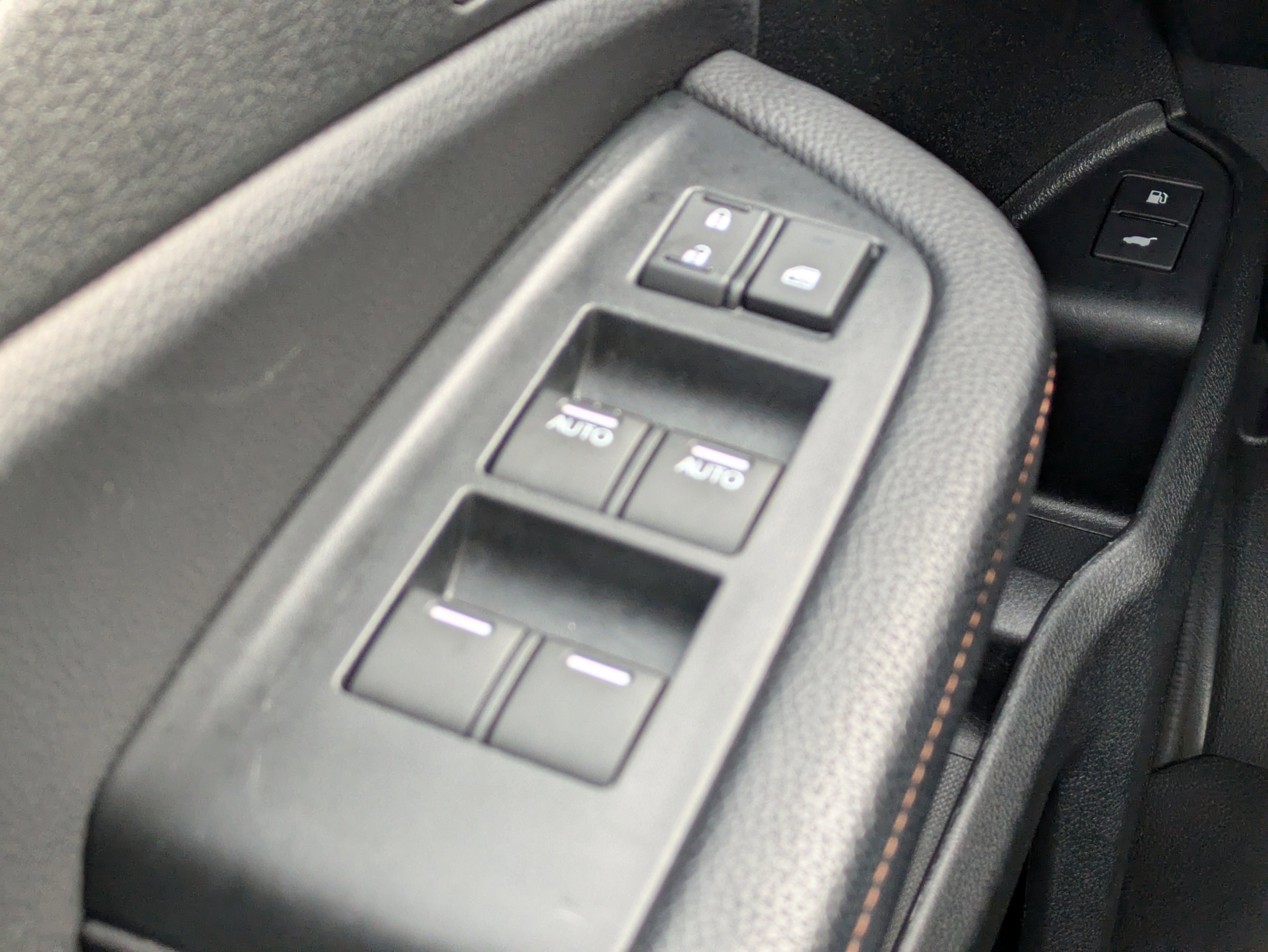 Certified 2022 Honda Passport TrailSport image 32