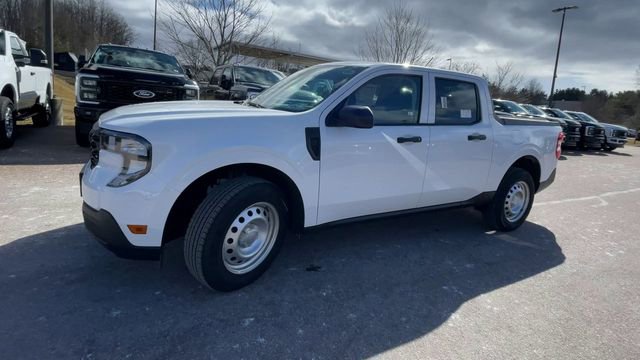 New 2025 Ford Maverick XL image 6