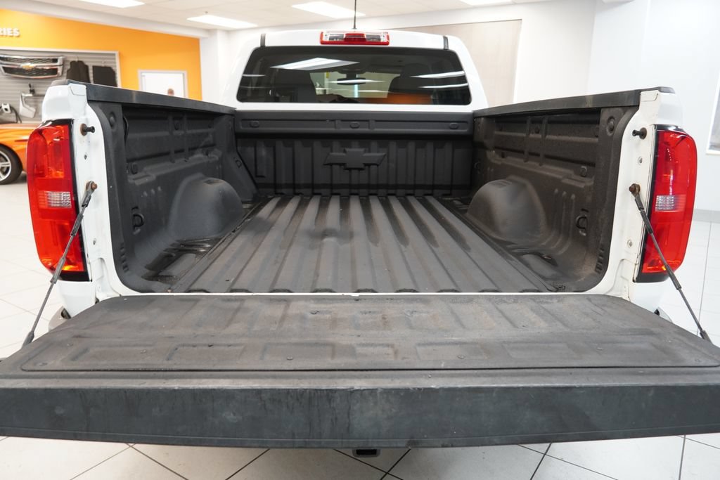 Used 2019 Chevrolet Colorado W/T w/ WT Convenience Package AWD/4WD image 18