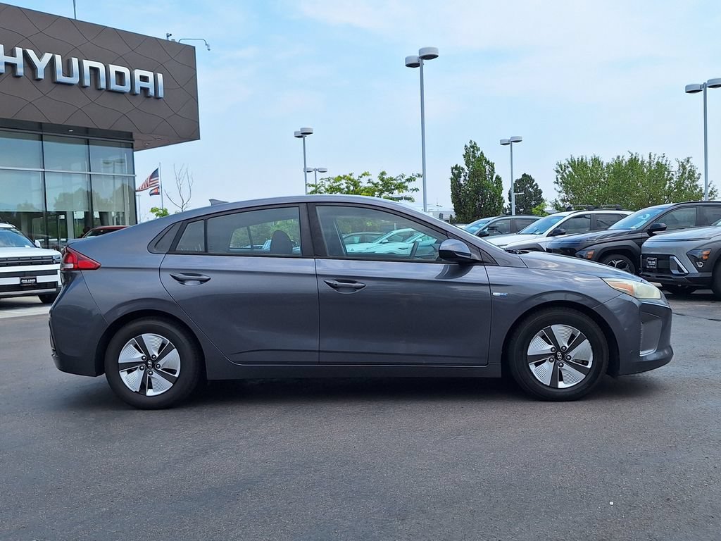 Used 2018 Hyundai Ioniq Blue FWD image 2