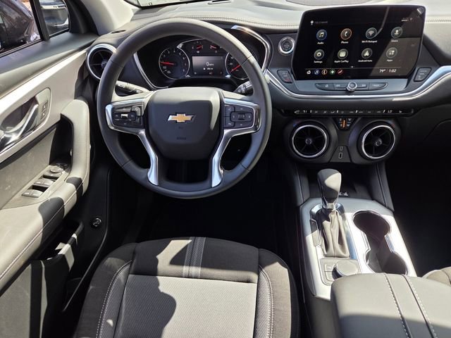New 2026 Chevrolet Blazer LT w/ Convenience Package FWD image 17