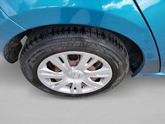 Used 2012 MAZDA MAZDA2 Sport image 12