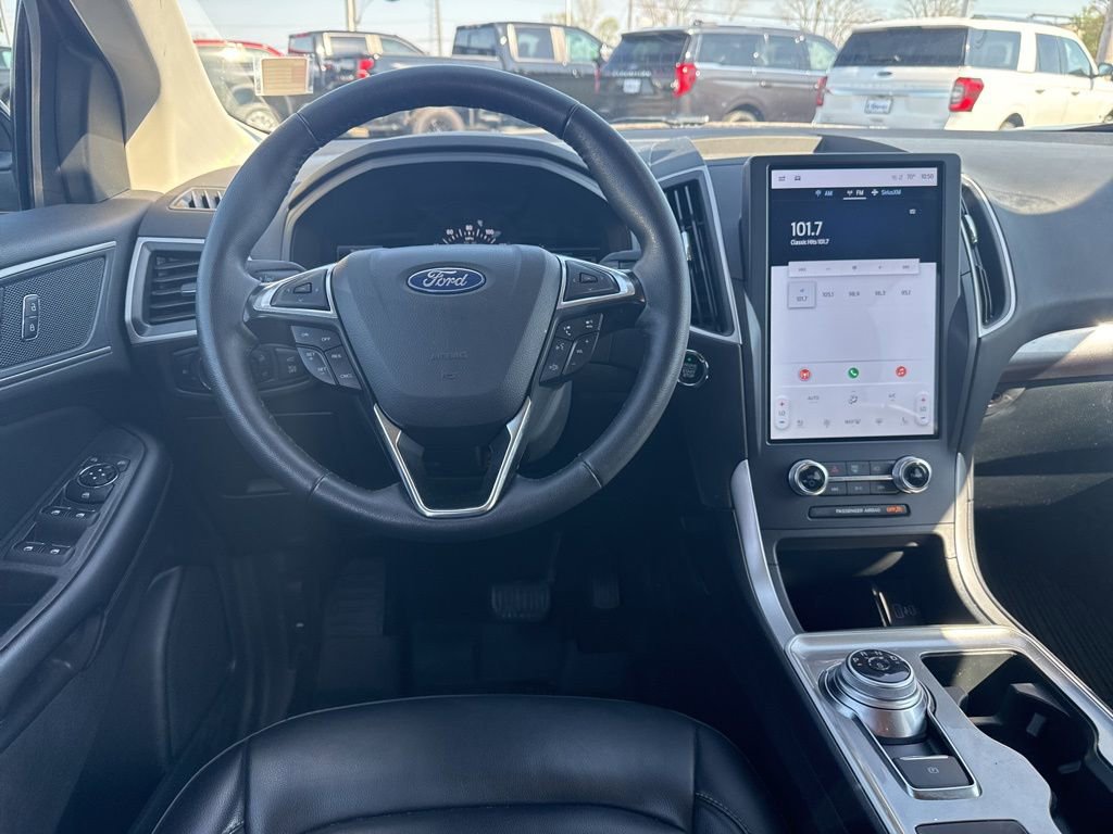 Used 2024 Ford Edge SEL w/ Convenience Package AWD/4WD image 9