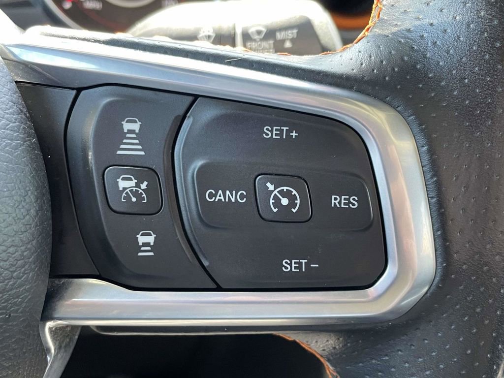 Certified 2020 Jeep Gladiator Mojave AWD/4WD image 30