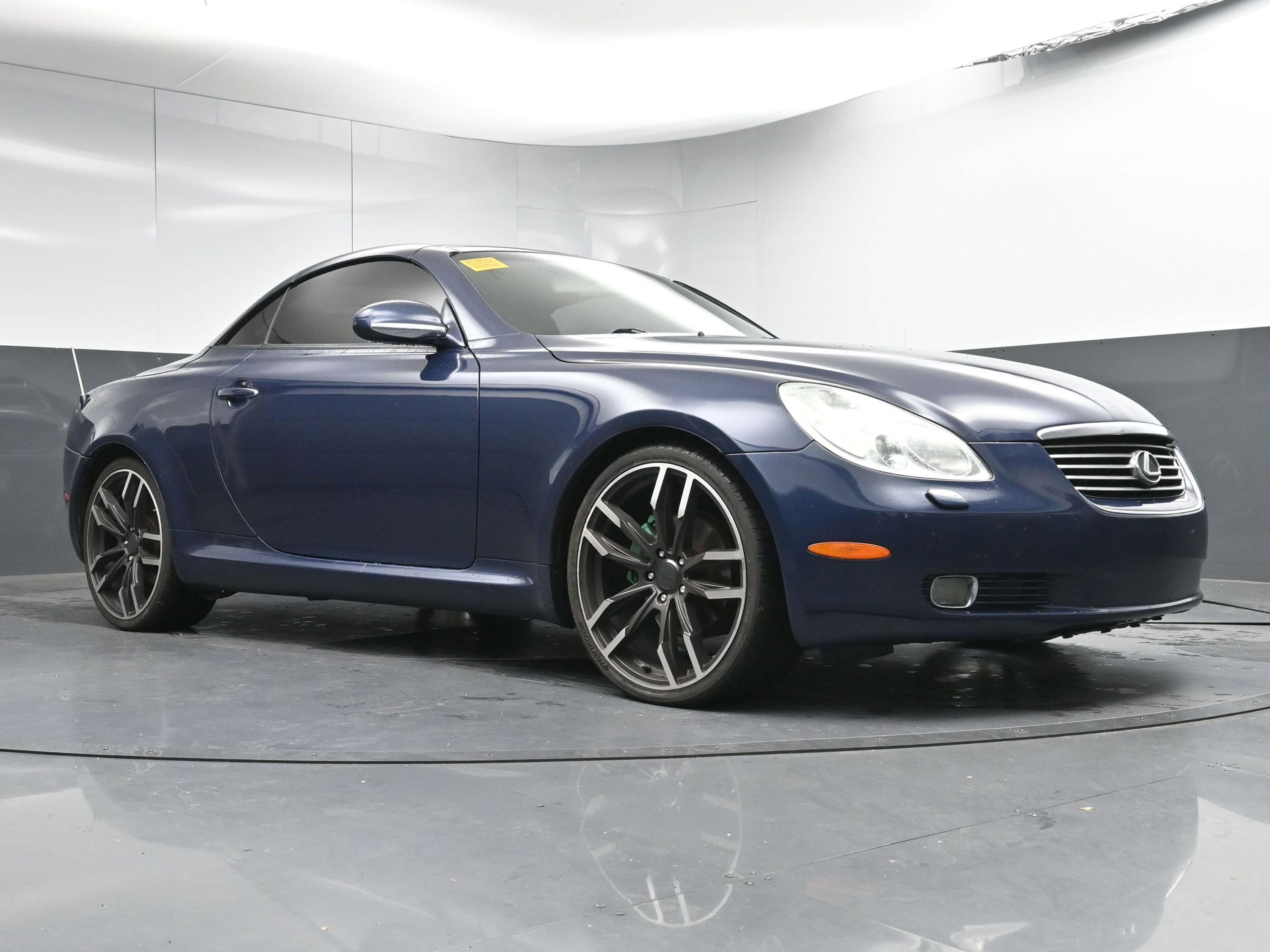 Used 2003 Lexus SC 430 Convertible image 24