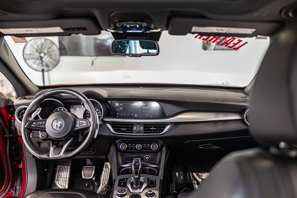 Used 2020 Alfa Romeo Stelvio Ti Sport AWD/4WD image 37