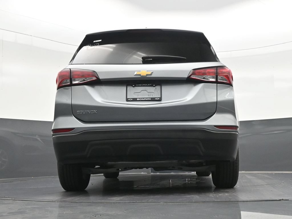 Used 2023 Chevrolet Equinox LS w/ LS Convenience Package FWD image 29