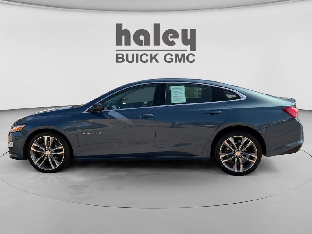Used 2024 Chevrolet Malibu LT FWD image 2