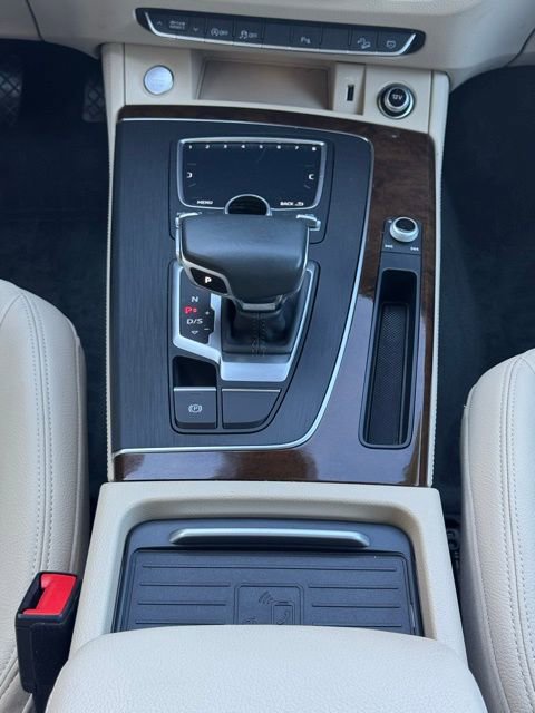 Used 2020 Audi Q5 2.0T Premium Plus image 14