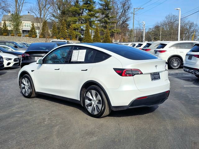 Used 2022 Tesla Model Y Long Range image 12