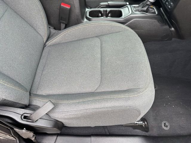 Used 2025 Jeep Wrangler Willys image 12