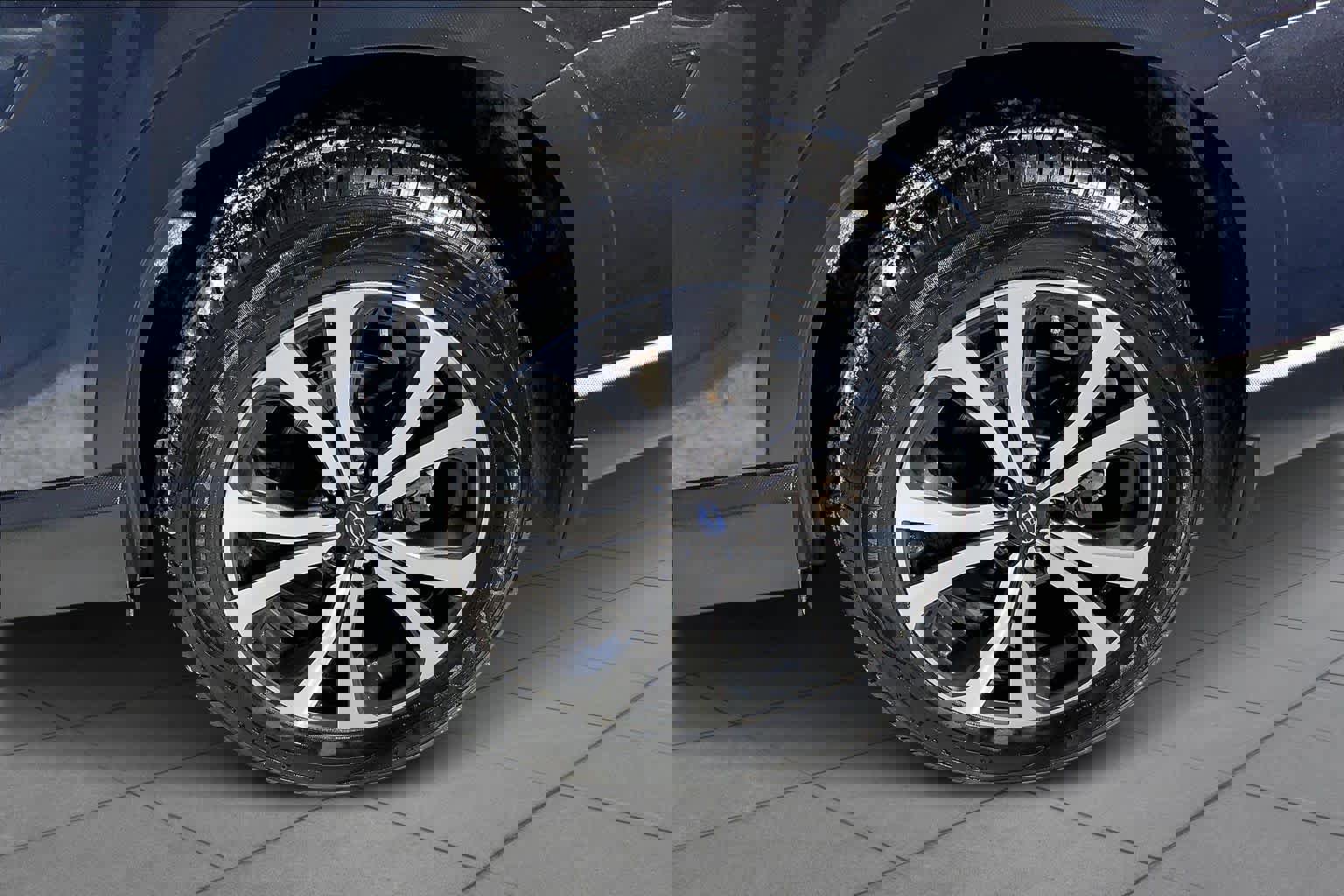 Used 2019 Subaru Forester Limited image 10