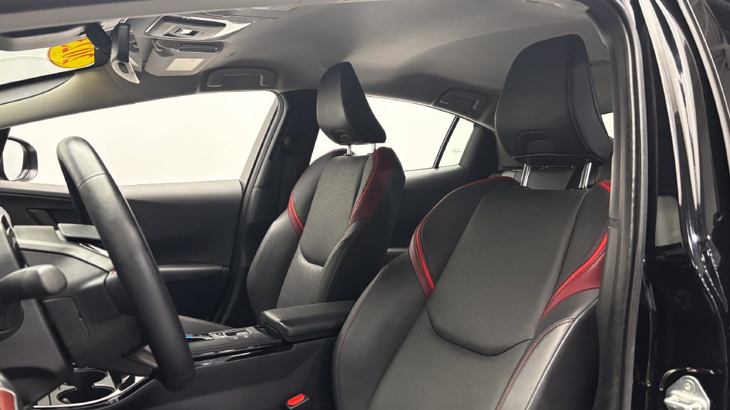Certified 2023 Toyota Prius Prime FWD image 9