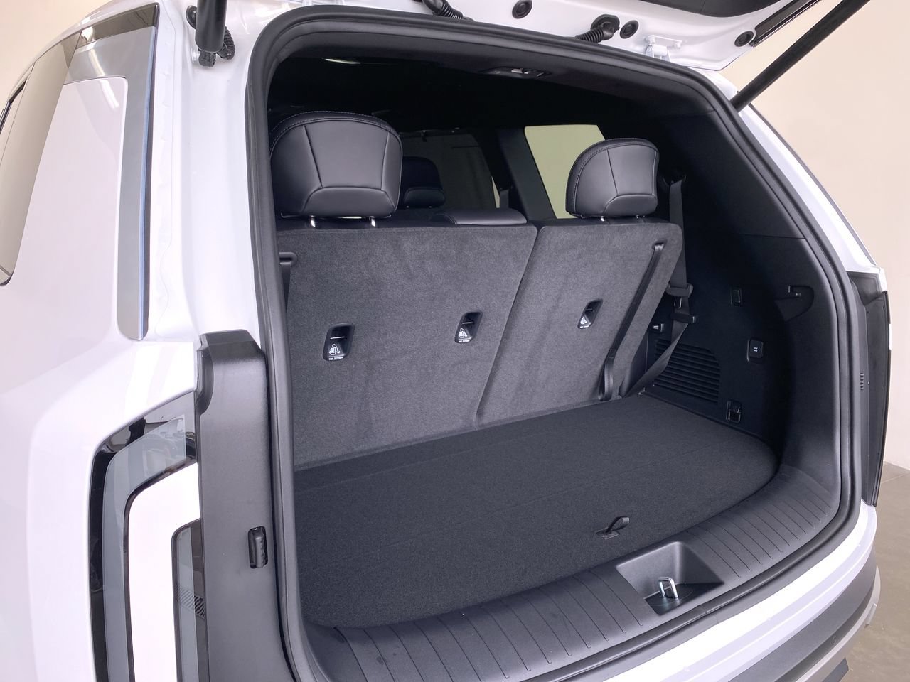 New 2027 Kia Telluride EX w/ Towing Package FWD image 15
