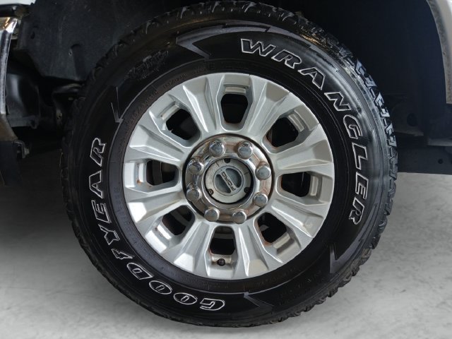 Used 2022 Ford F250 XLT AWD/4WD image 24