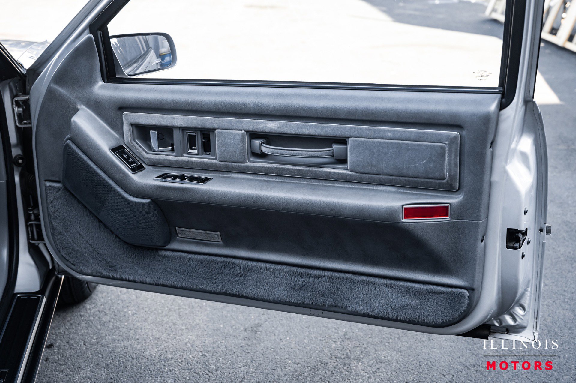 Used 1986 Cadillac Eldorado Coupe image 37