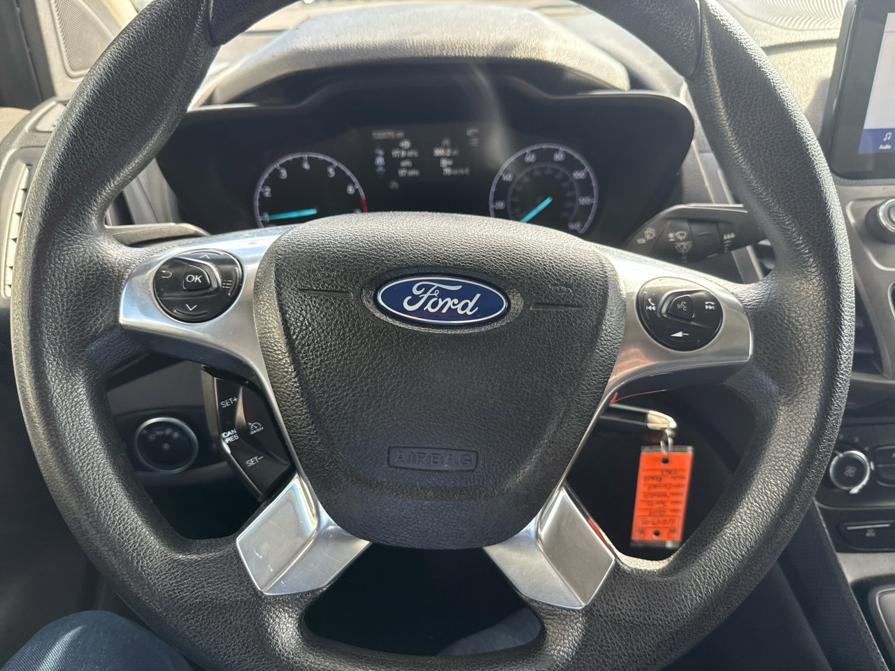 Used 2019 Ford Transit Connect XLT w/ Driver-Assist Package image 16