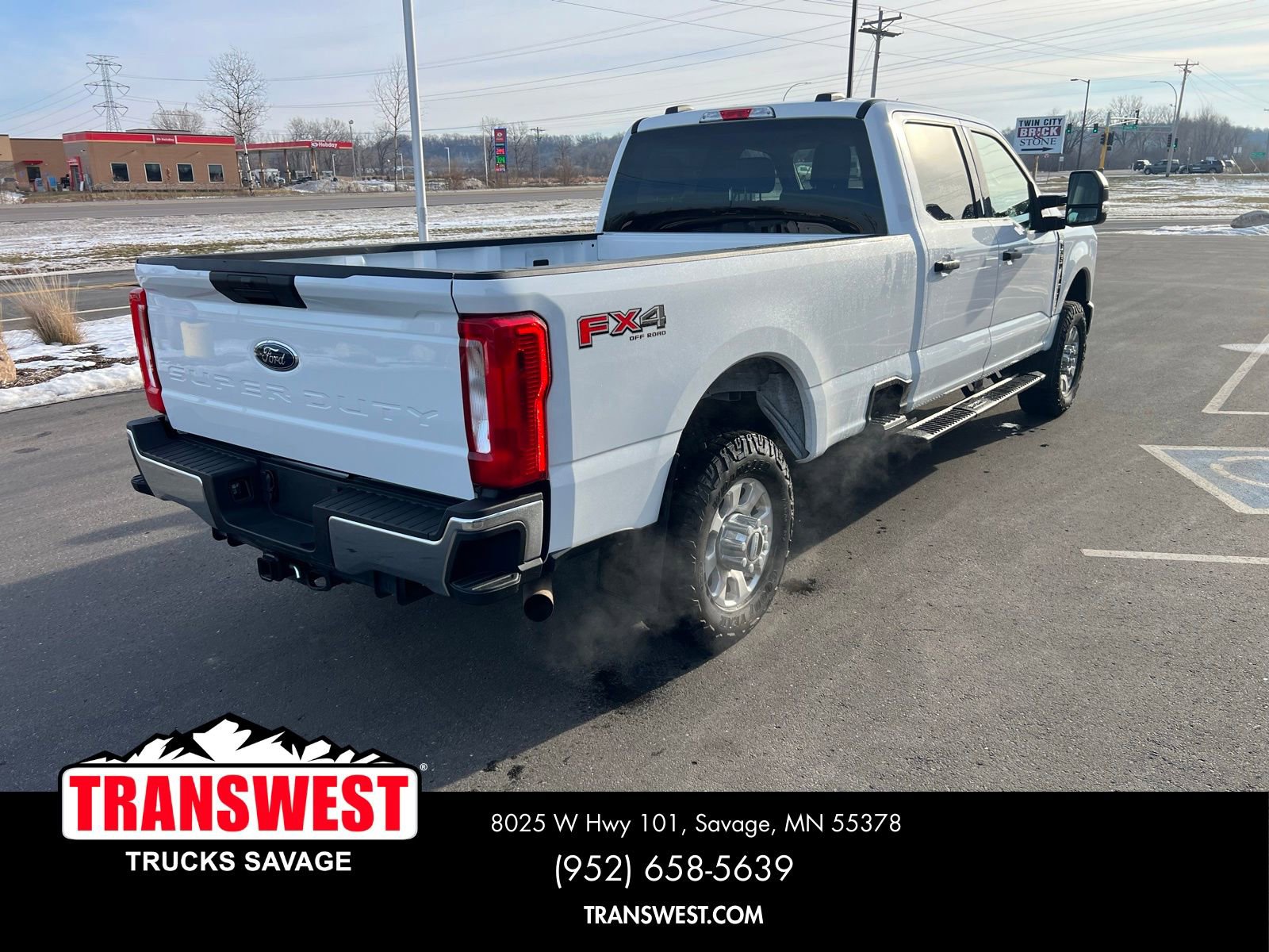 Used 2024 Ford F350 XLT w/ FX4 Off-Road Package image 6